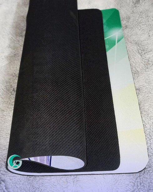 ベアトリクス・アメルハウザー ゲーマーデスクマット マウスパッド